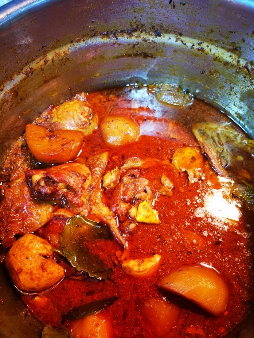 Singaporean Curry Chicken - Grandma's Elusive Recipe